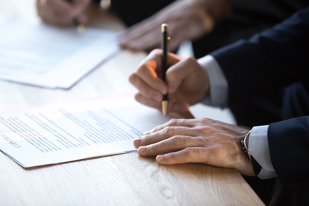 DuFault Law – Comprehensive legal services in Florida and Georgia, specializing in business, real estate, construction, corporate, commercial, personal injury, and private client services.