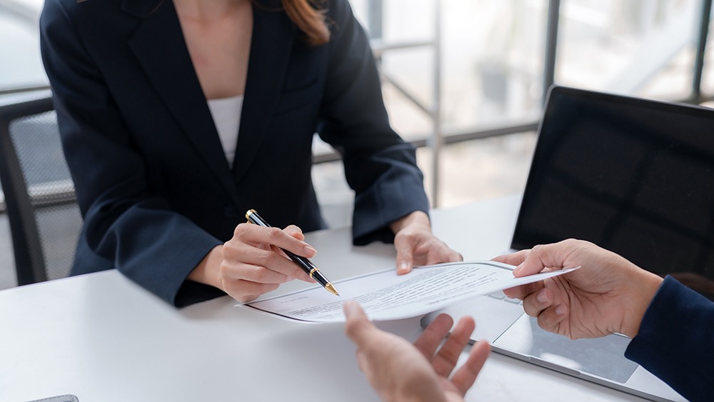 DuFault Law – Premier law firm in Florida and Georgia offering expert legal services in business law, real estate, construction, corporate, commercial, personal injury, and private client services.